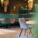 Floreasca 77 2 Διαμέρισμα 4*