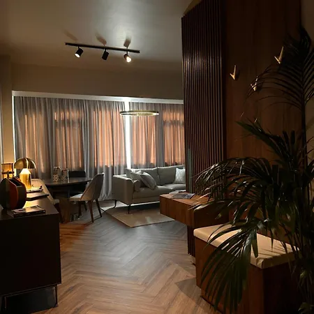 Floreasca 77 2 Apartament 4*